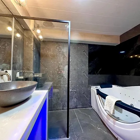 Blue Tulip - 4Mins From Mactan Airport