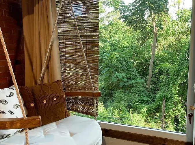 Blue Tulip - 4mins From Mactan Airport Hotel