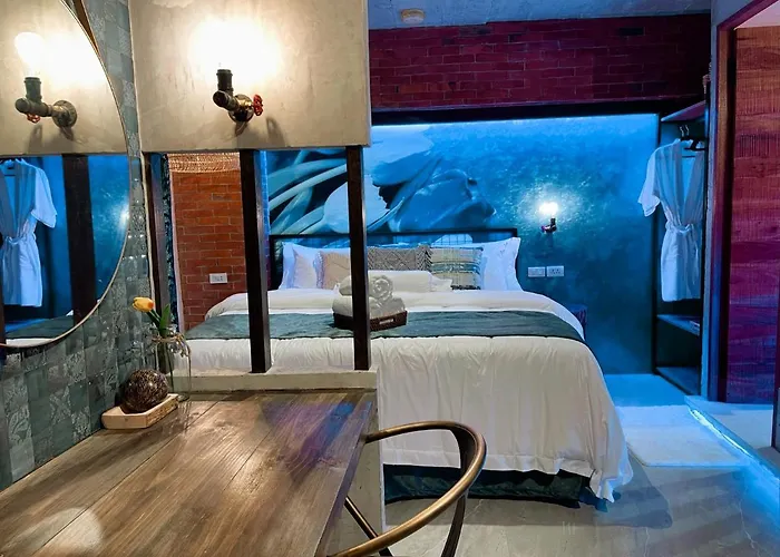 Blue Tulip - 4mins From Mactan Airport Hotel 5*