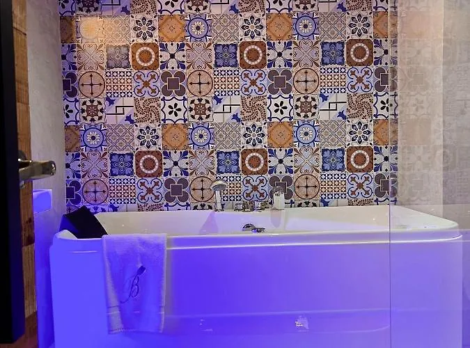 Hotel Blue Tulip - 4mins From Mactan Airport Lapu-Lapu City