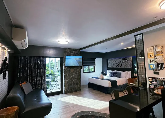 Hotel Blue Tulip - 4mins From Mactan Airport Lapu-Lapu City