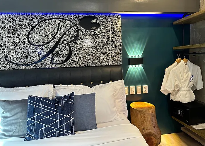 Blue Tulip - 4mins From Mactan Airport Hotel