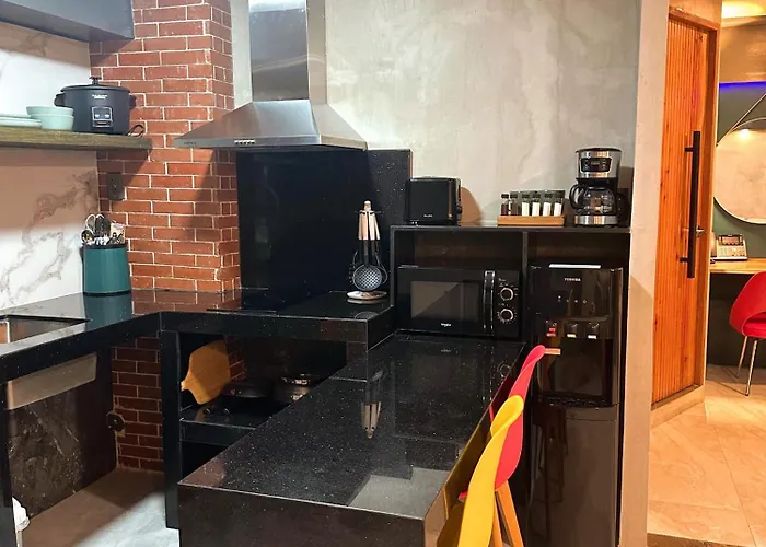 Hotel Blue Tulip - 4mins From Mactan Airport Lapu-Lapu City